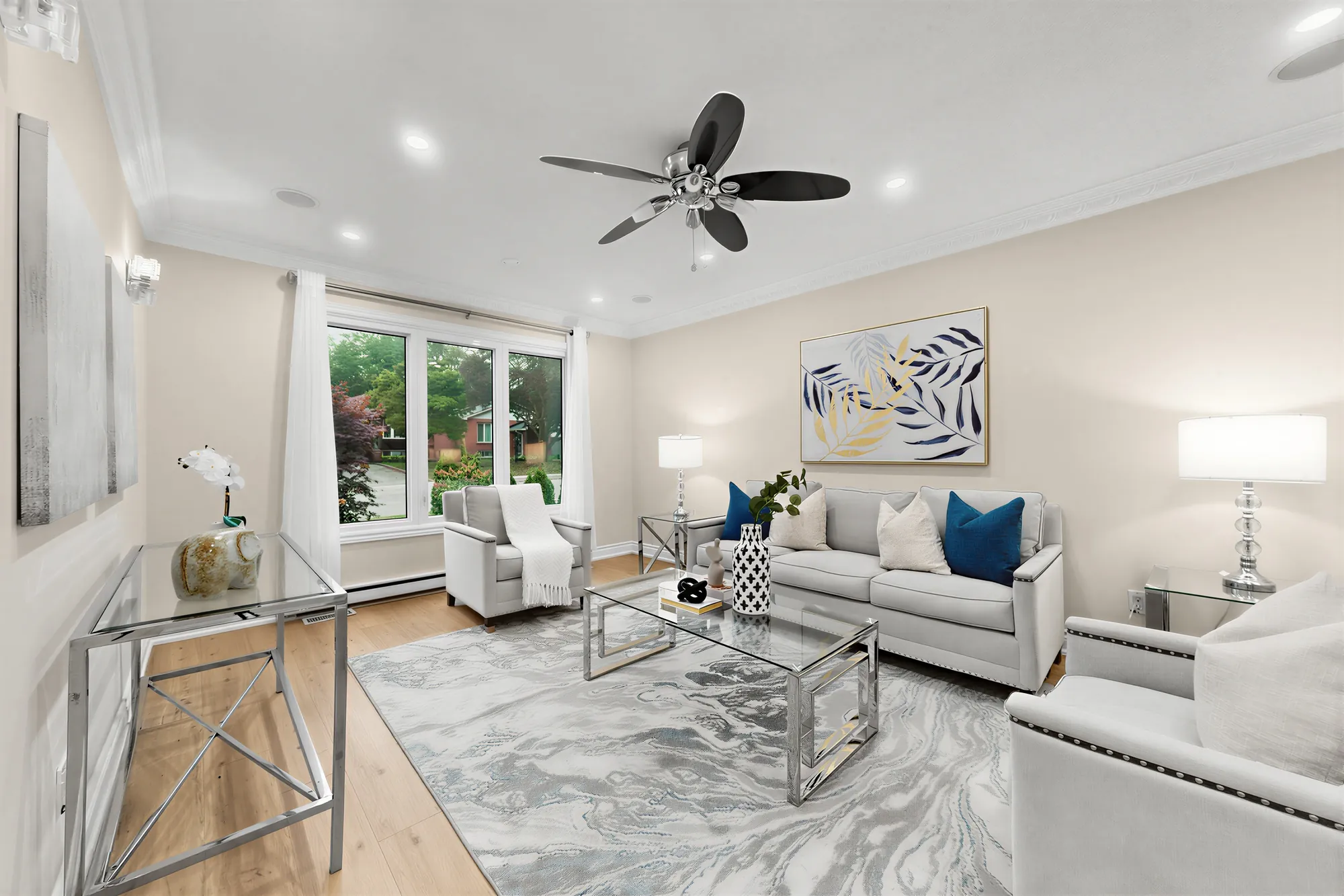 The living room, the poster for the 3D tour